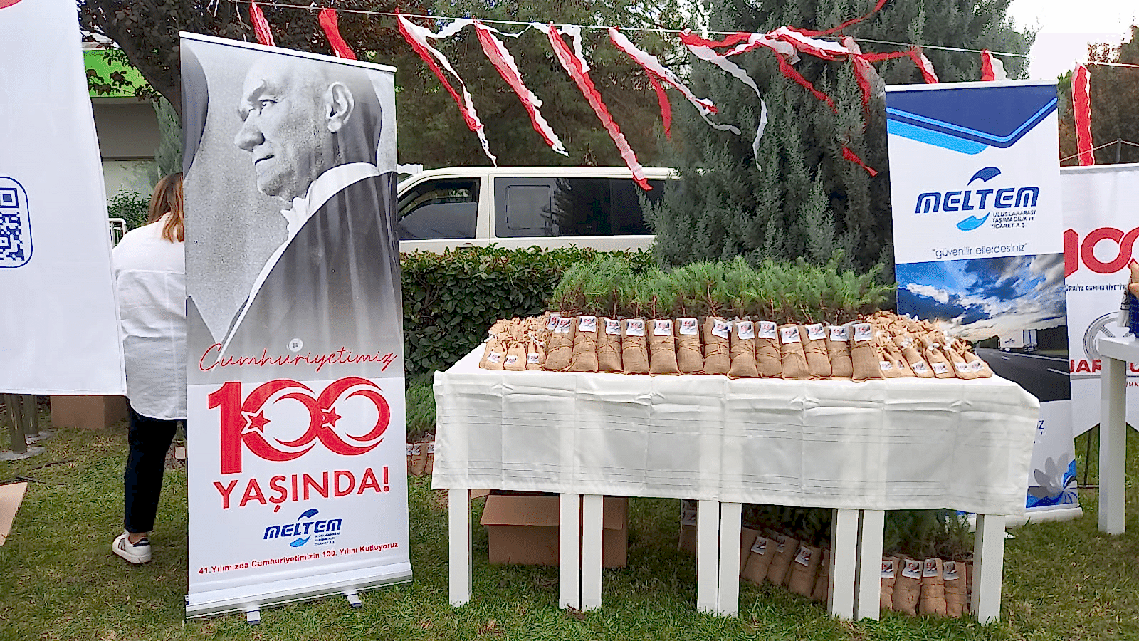 41. Yılımızda Cumhuriyetimizin 100. Yılını Kutladık Image